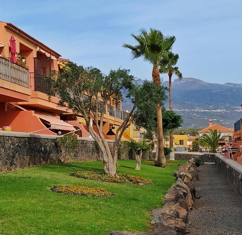 Yellow! Apartment Costa Del Silencio Exterior photo