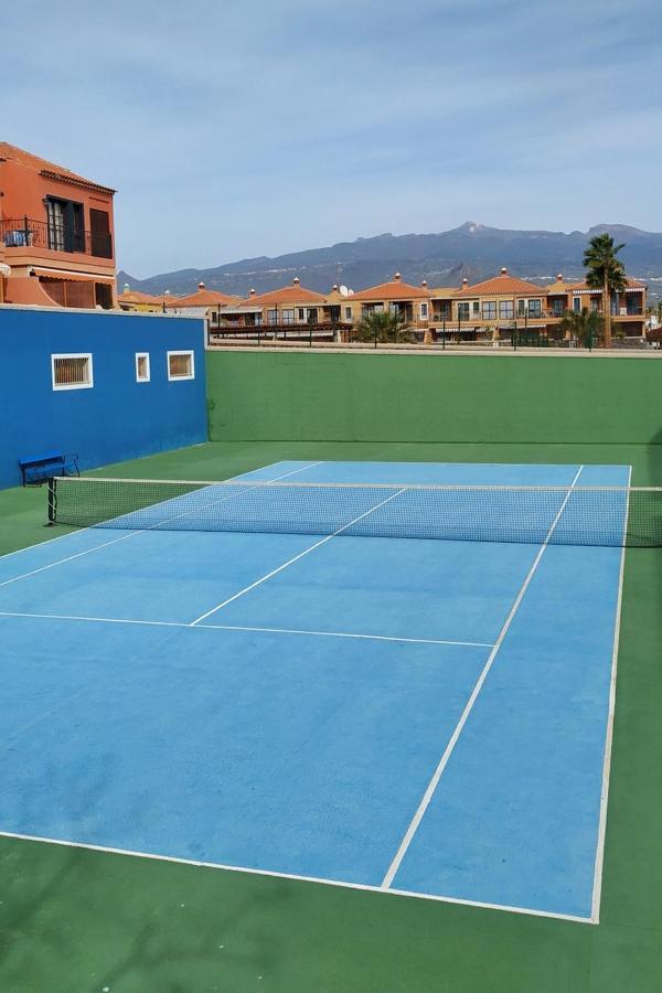 Yellow! Apartment Costa Del Silencio Exterior photo